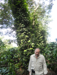 Tour Guide on Hightland South Mid Vietnam