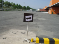 Cổng thoát hiểm người và tài sản